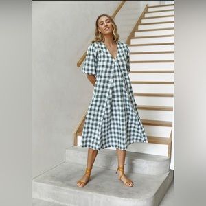 Gingham V-Neck Midi Dress in Green and White